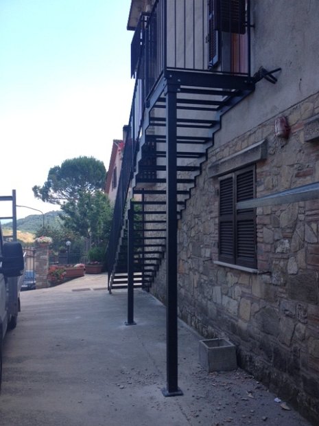 scala esterna 5